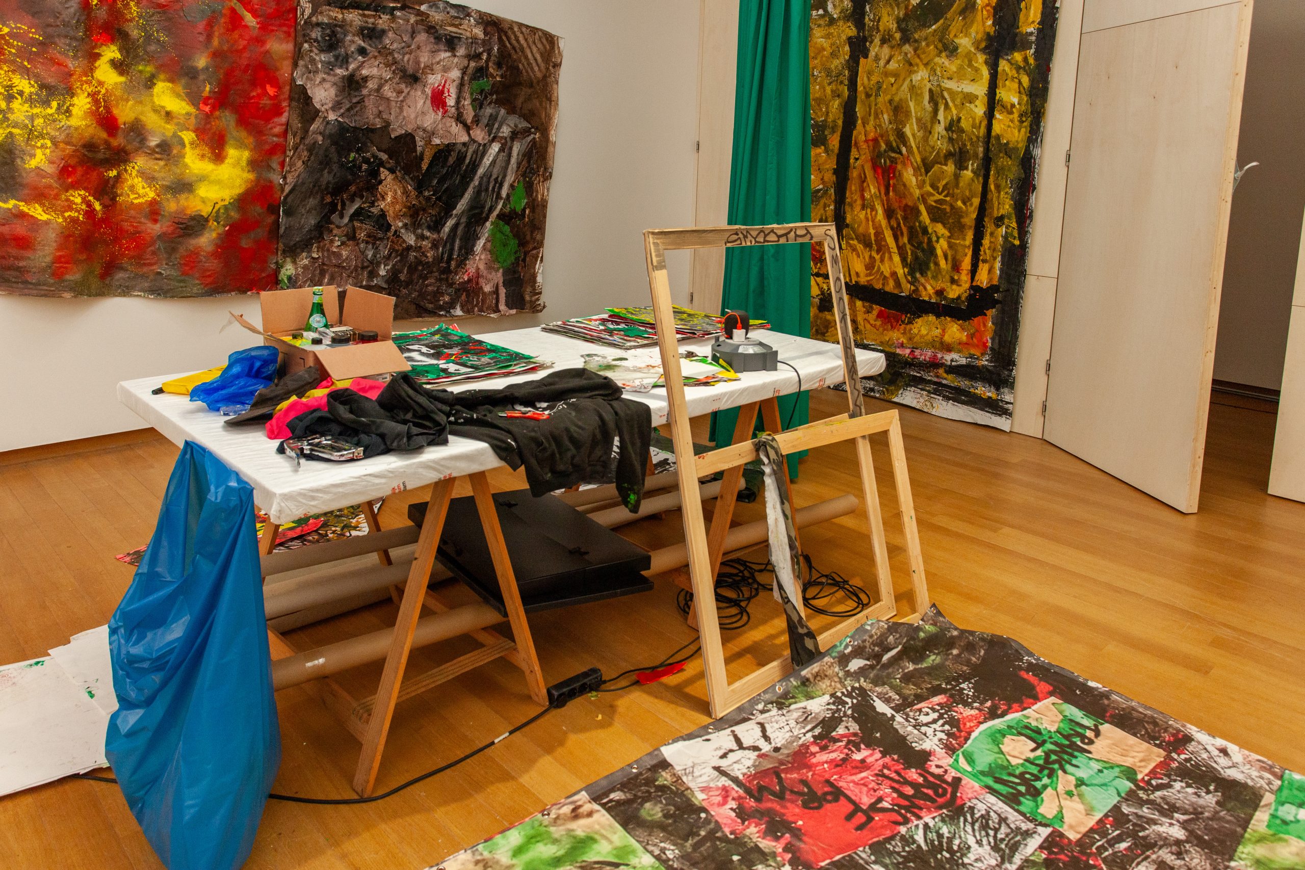 Marcel van den Berg: Process during Manifestation #8 To Be Determined